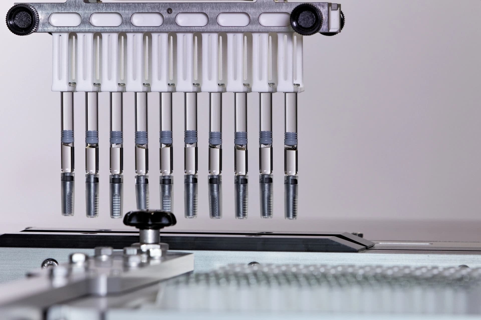 Picture pf syringe inspection.