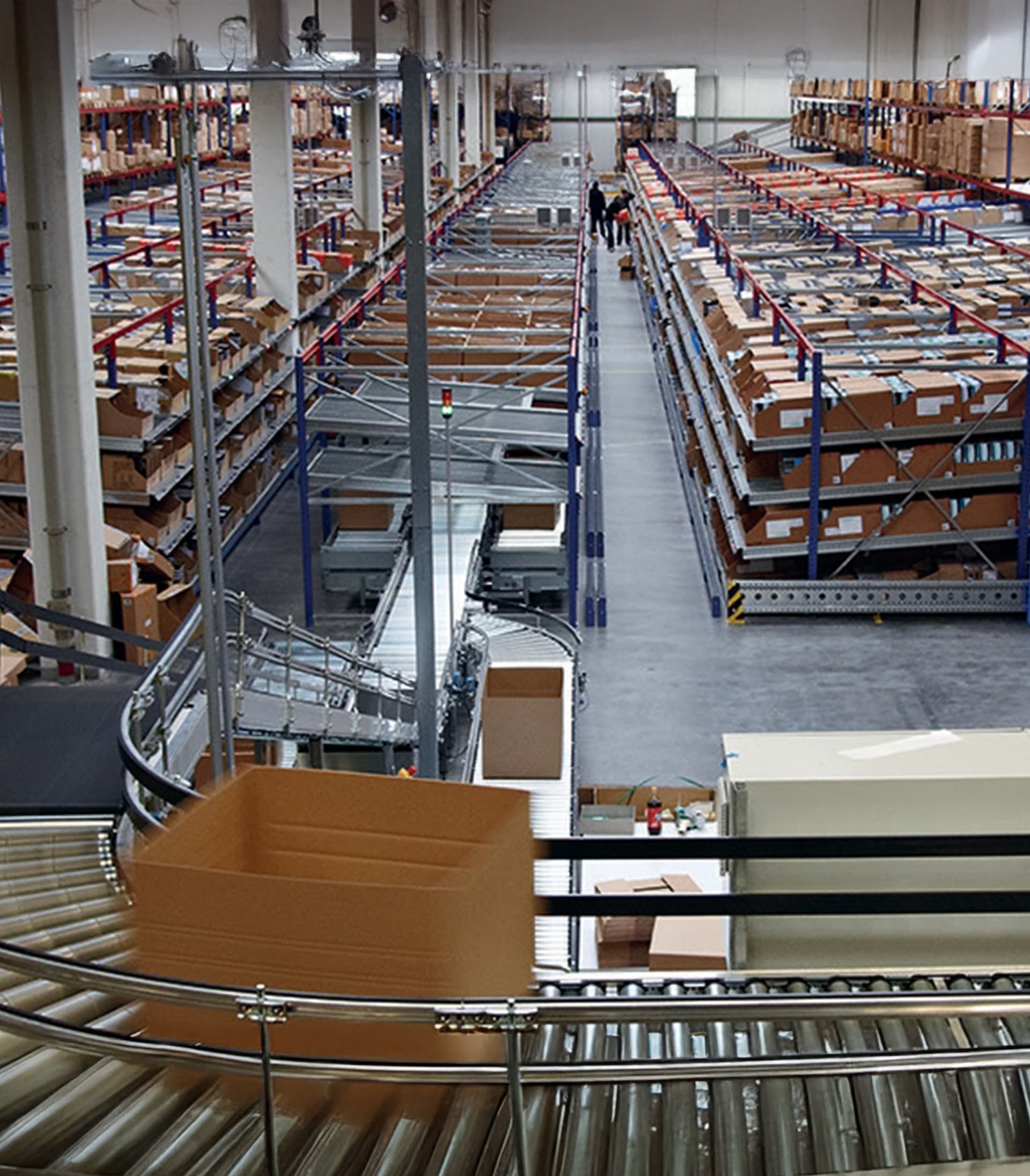 Packages in a warehouse