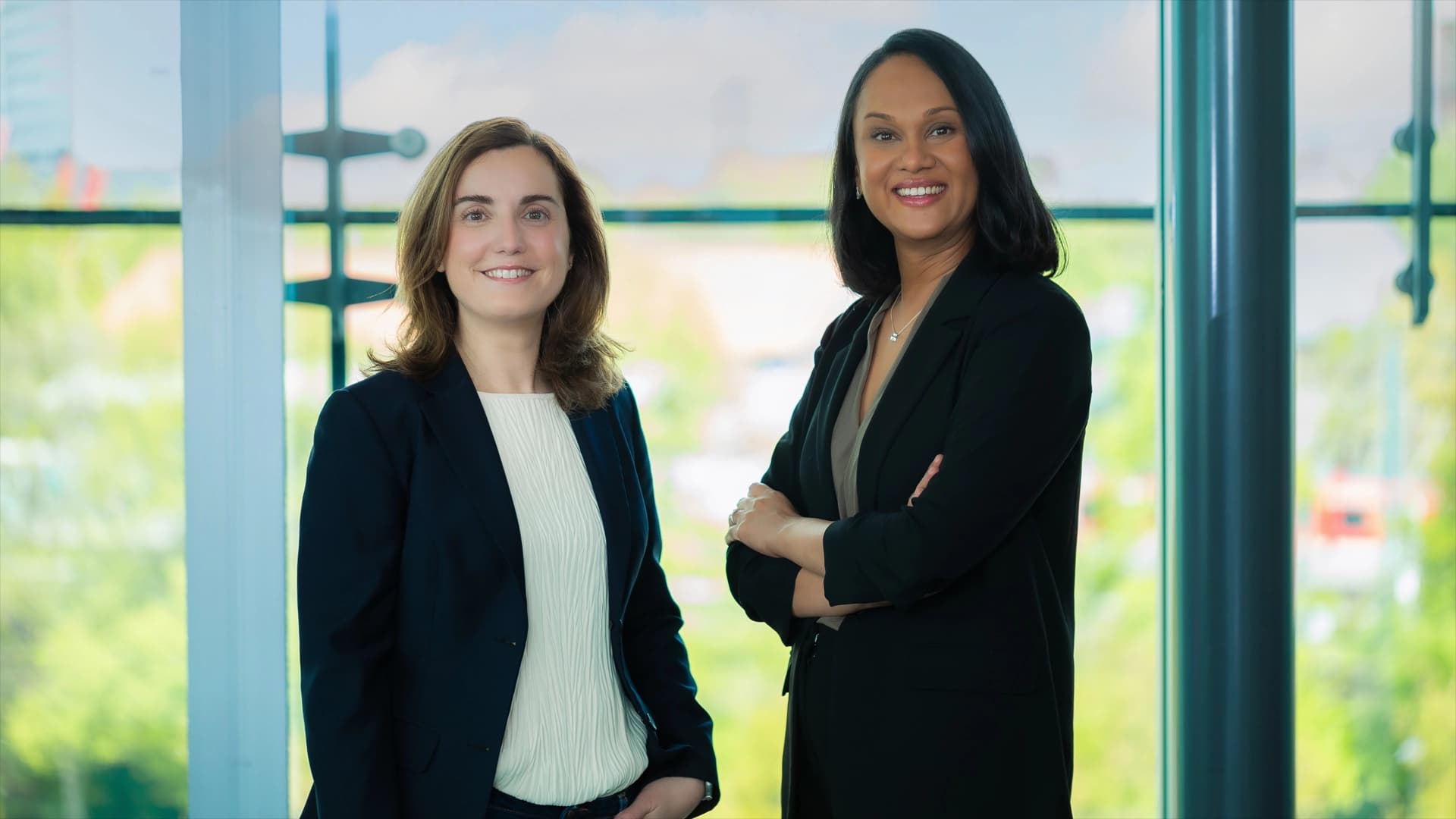 Photo of Helena Garriga and Arungalai Anbarasu