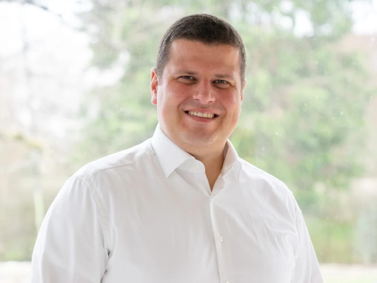 Photo of Tobias Kucharz.