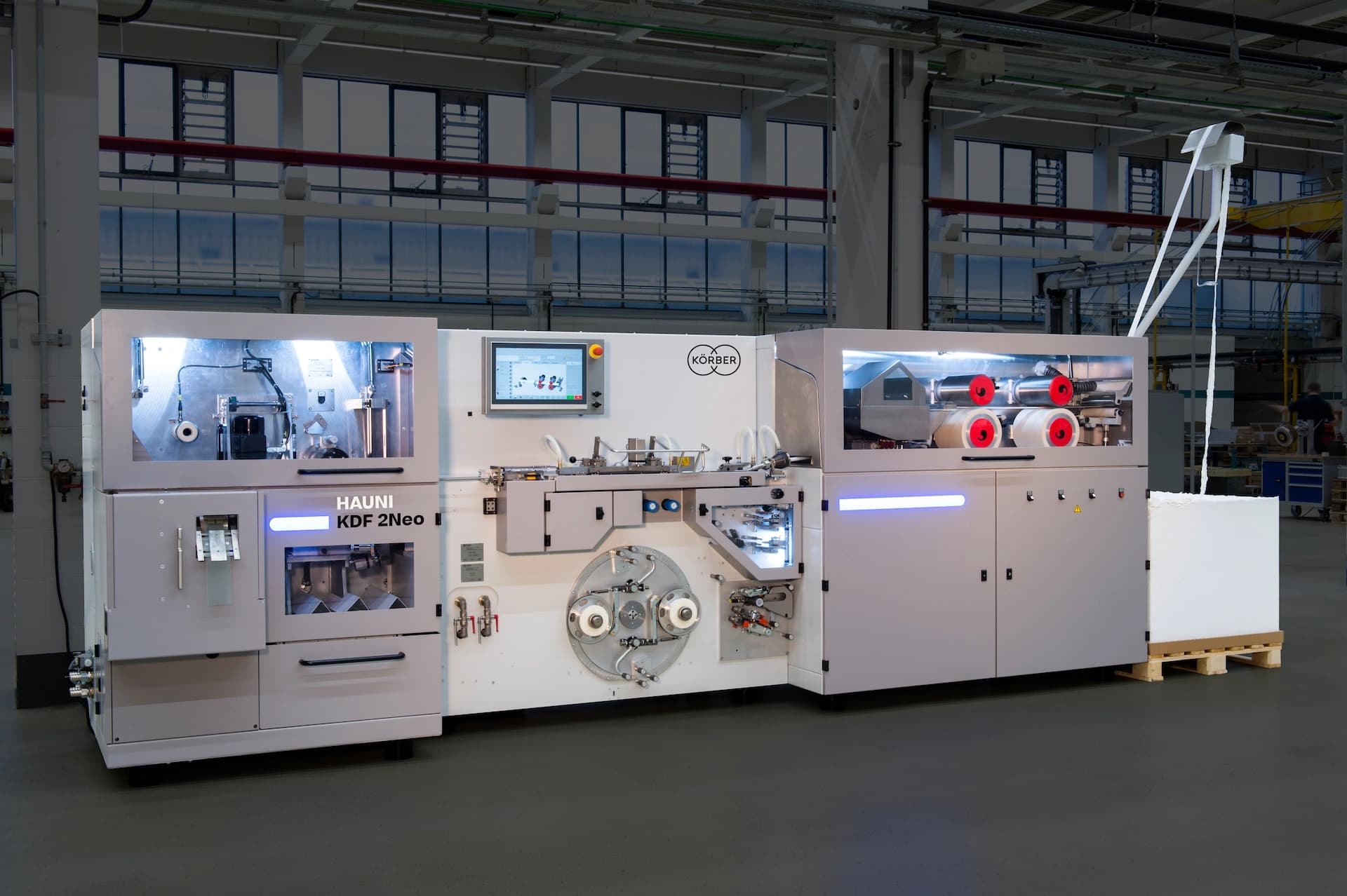 KDF 2 Neo a filter making machine by Körber