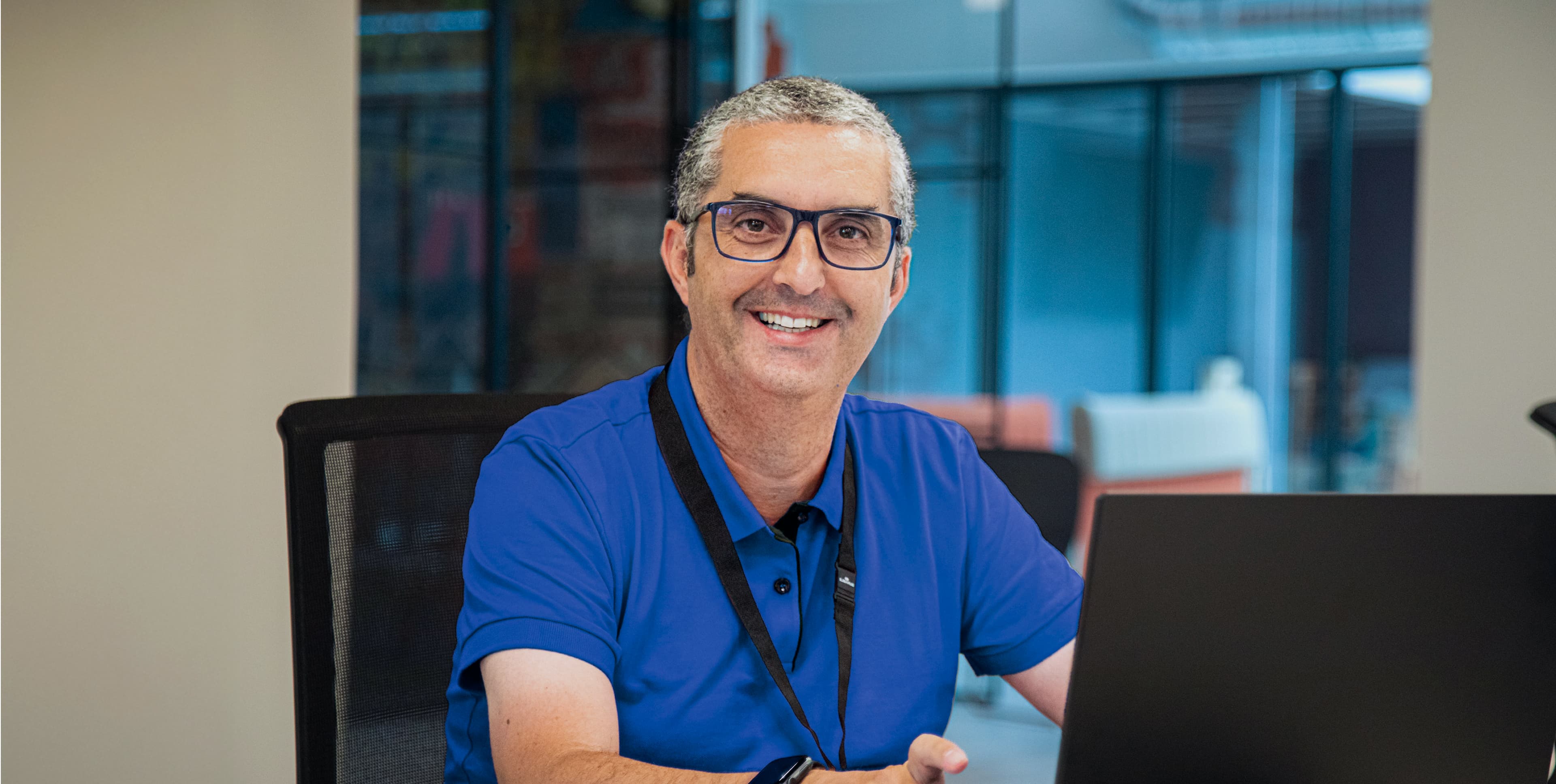 Körber employee smiling