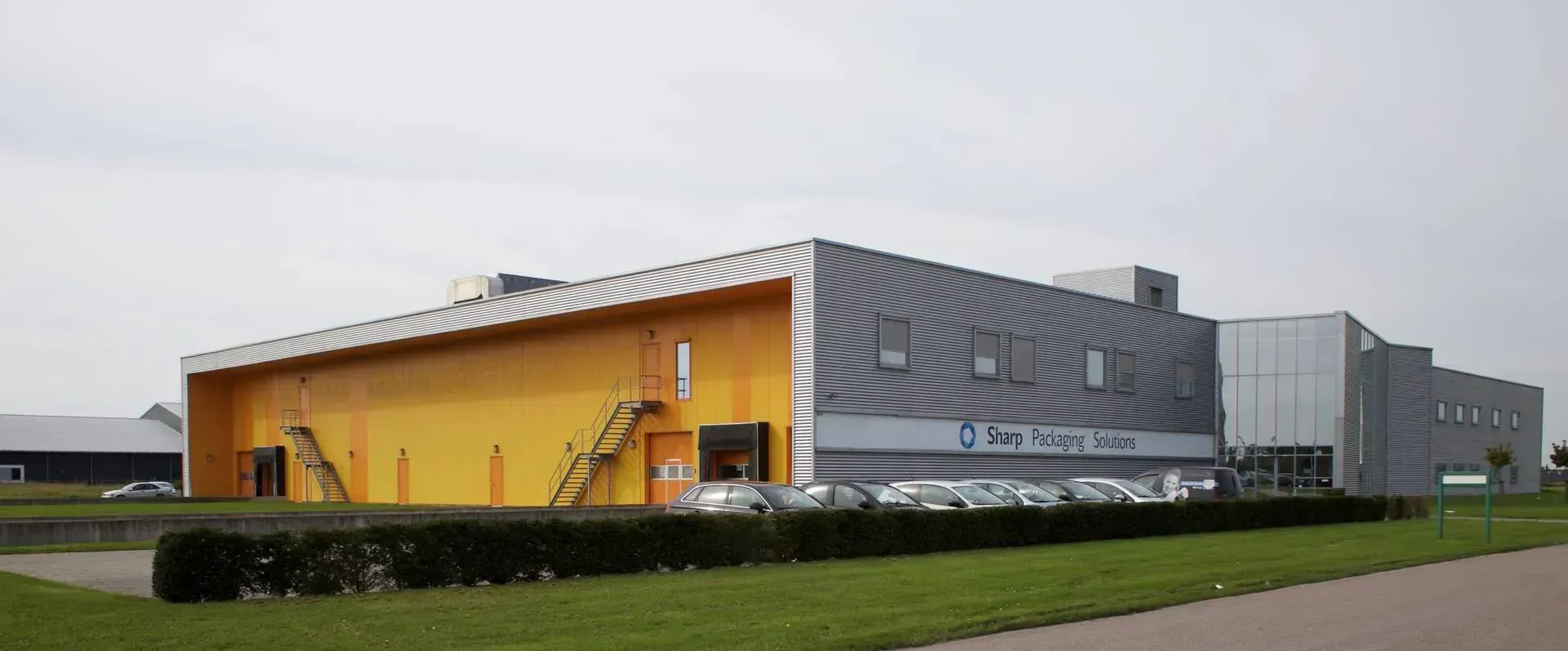 Sharp packaging building